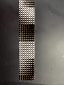 Medium Pore Wire Mesh